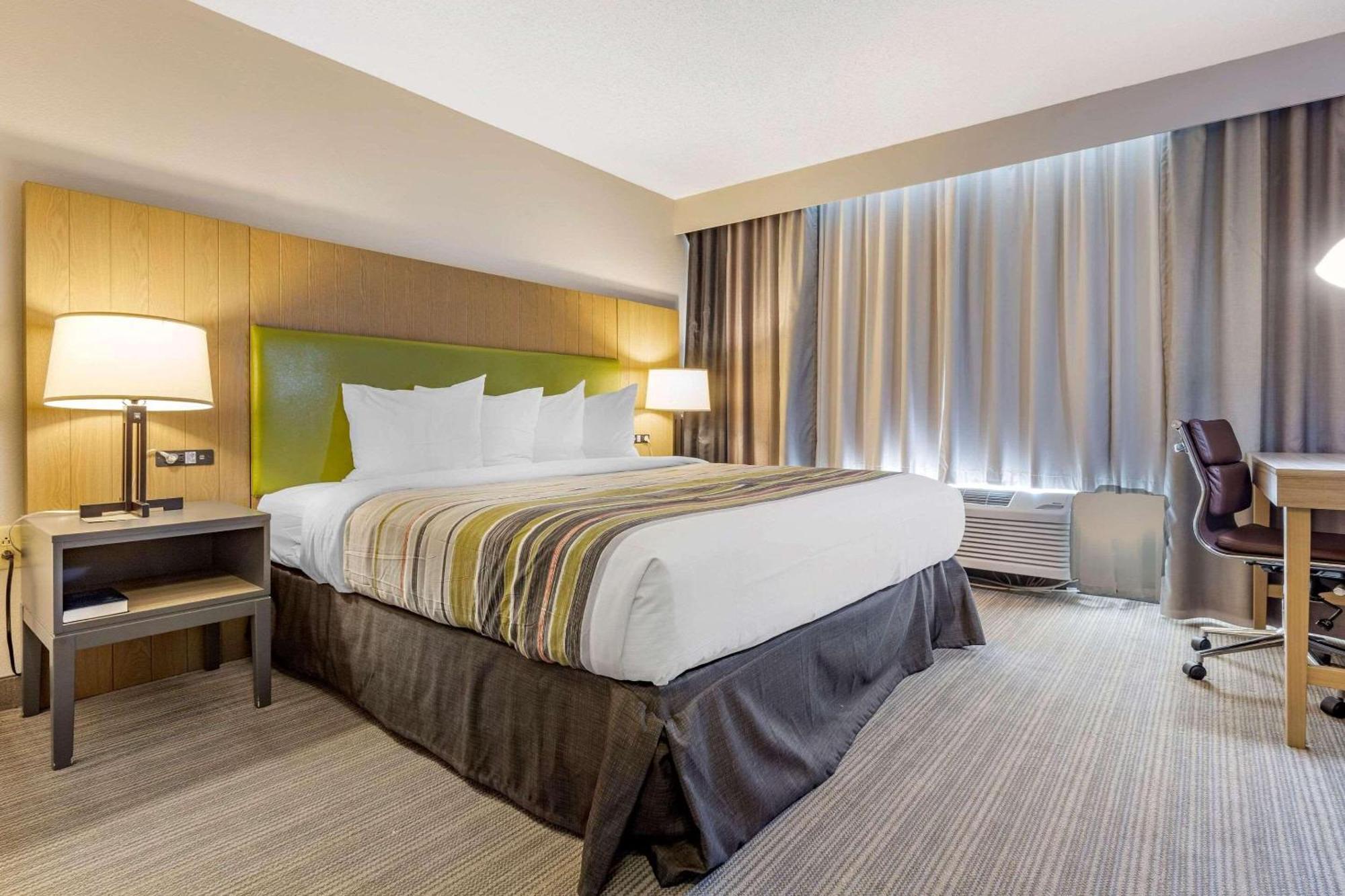 Country & By Radisson, Lumberton, Nc Hotel 3*